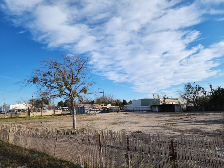 1220 Eastgate Rd, Midlothian, TX en alquiler - Foto del edificio - Imagen 2 de 9