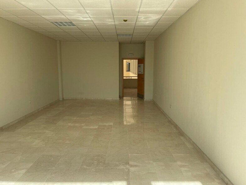 Calle las Golondrinas, 1, Los Barrios, Cádiz en venta - Foto del edificio - Imagen 2 de 54