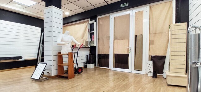 Más detalles de Rúa Da Oliva, Pontevedra - Local en venta