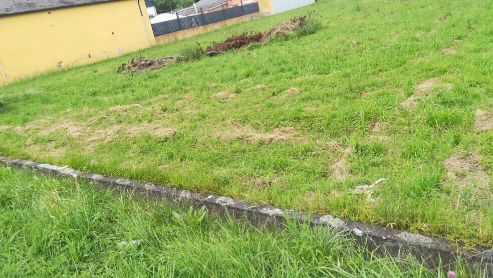 Terreno en Ponferrada en venta - Foto del edificio - Imagen 2 de 6