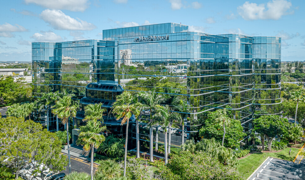 1000 Corporate Dr, Fort Lauderdale, FL en alquiler - Foto del edificio - Imagen 1 de 7