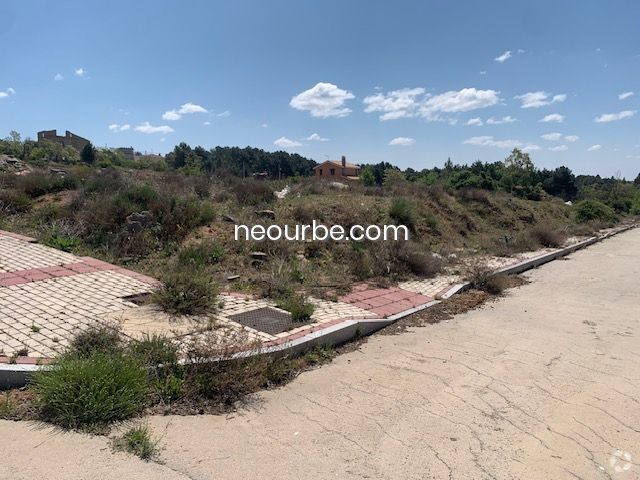 Terrenos en Navalperal de Pinares, Ávila en venta - Foto principal - Imagen 1 de 30