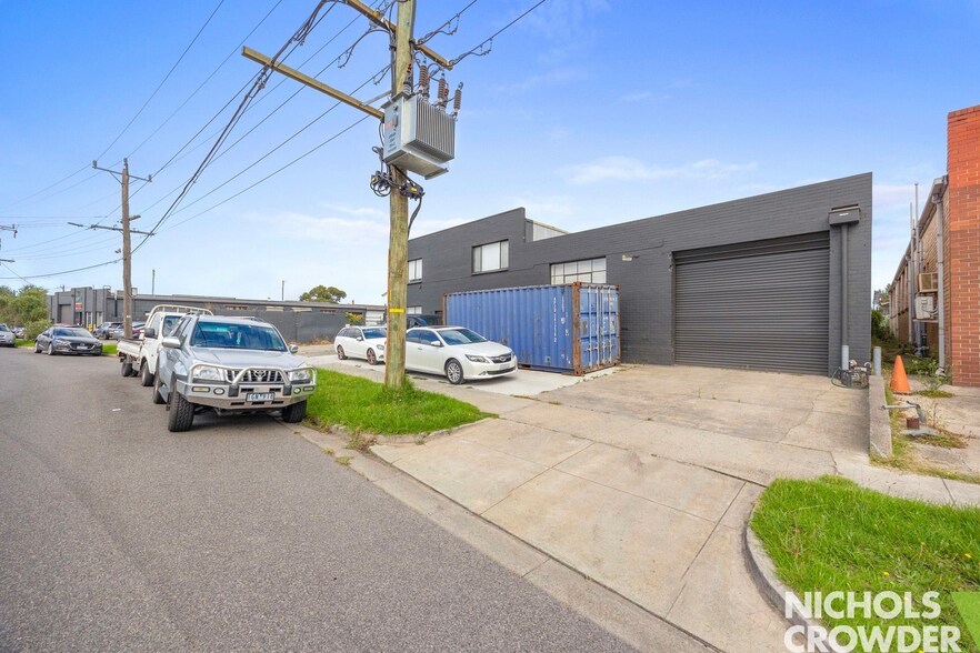 31 Alex Ave, Moorabbin en venta - Foto del edificio - Imagen 2 de 4