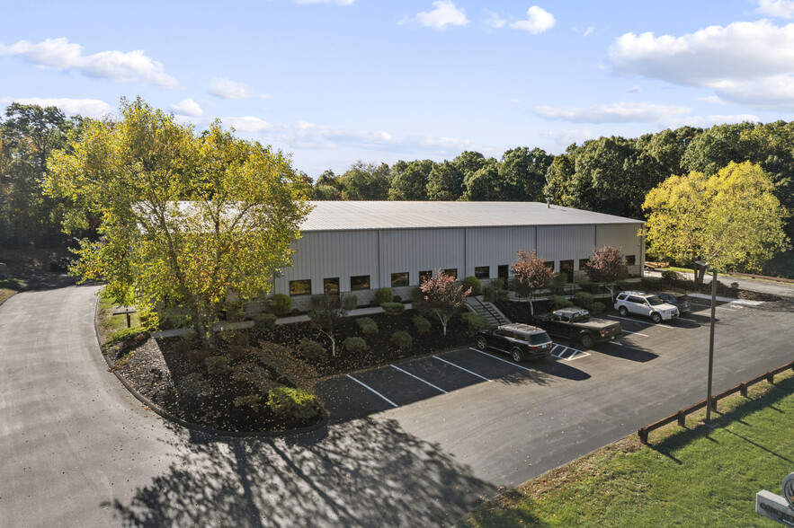 13 West Pky, Plainfield, CT en alquiler - Foto del edificio - Imagen 2 de 40