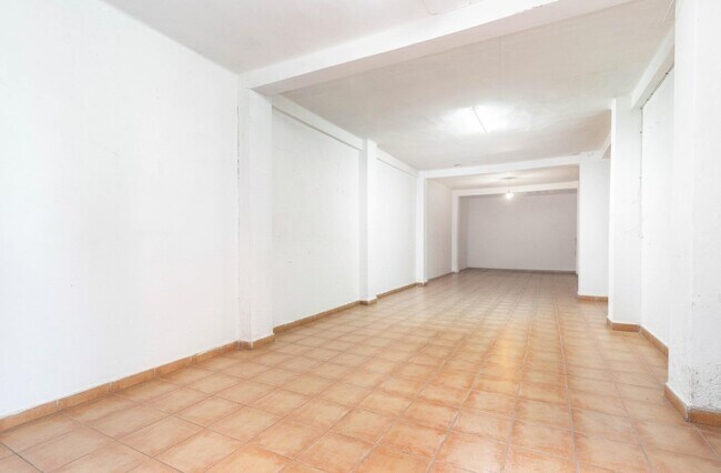 Más detalles de Calle Alarcón, 52, Gijón - Local en venta