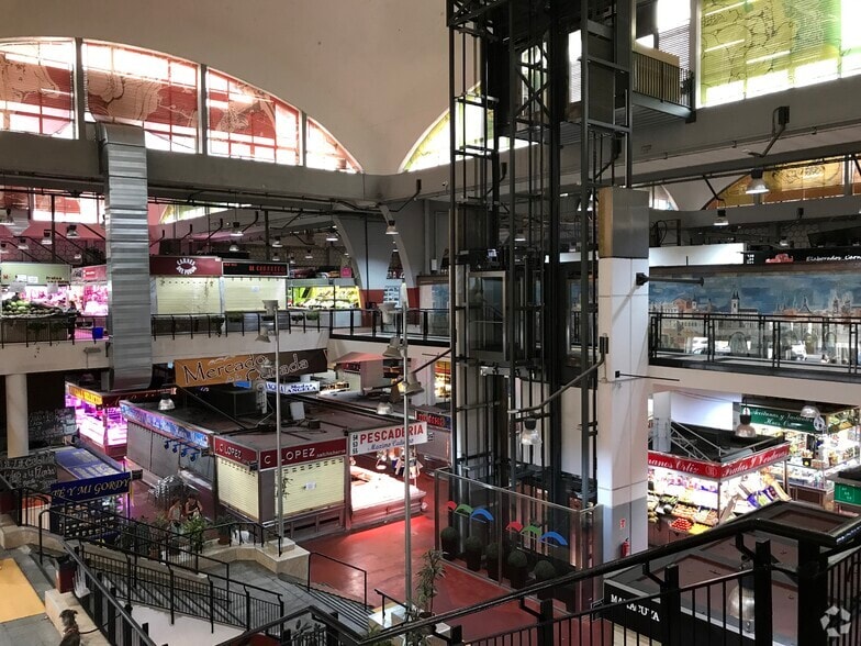 Plaza la Cebada, 17, Madrid, Madrid en venta - Foto del edificio - Imagen 2 de 3