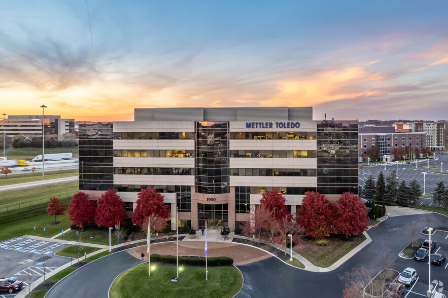 1900 Polaris Pky, Columbus, OH en alquiler - Foto del edificio - Imagen 2 de 6