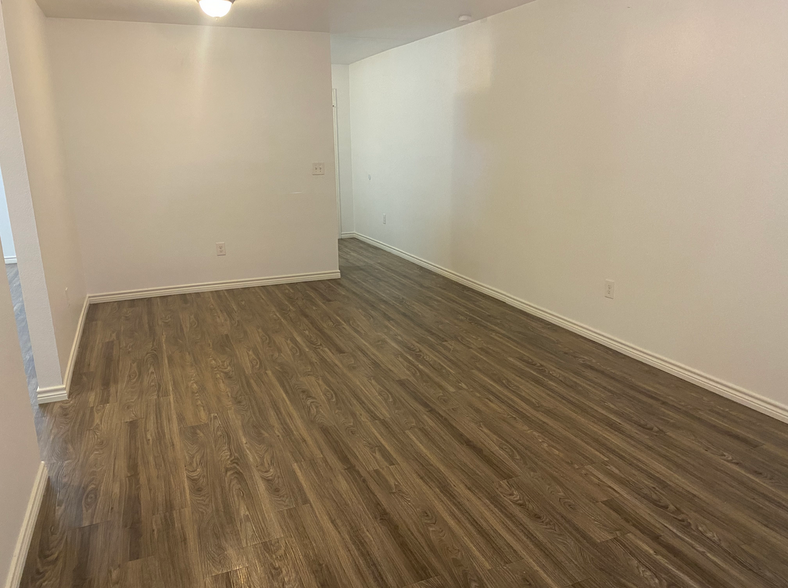 373 1st st, Huntington, TX en venta - Foto del edificio - Imagen 2 de 10