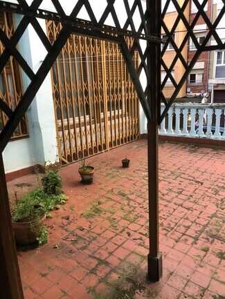 Más detalles de Edificio residencial en venta