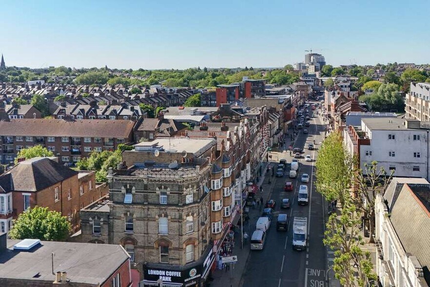 233-235 Kilburn High Rd, London en venta - Foto del edificio - Imagen 3 de 5