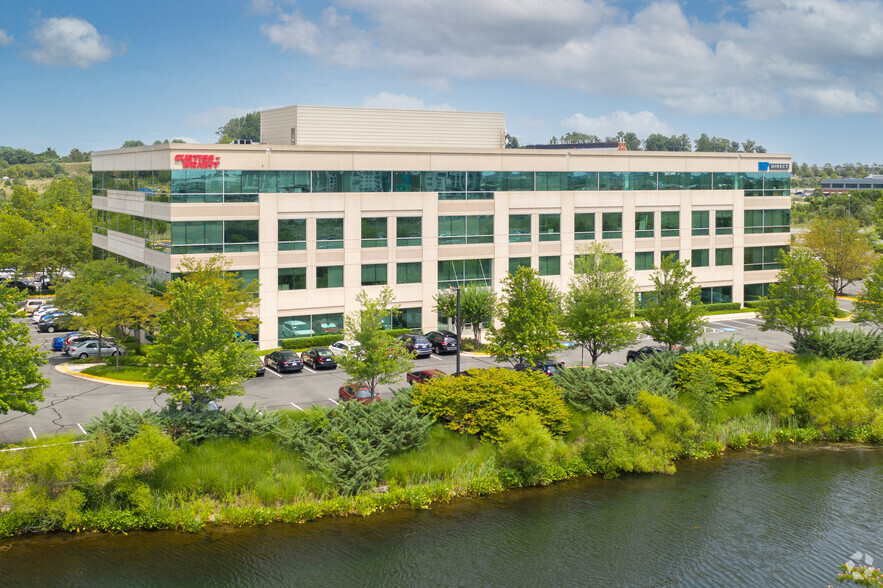 20135 Lakeview Center Pl, Ashburn, VA en alquiler - Foto del edificio - Imagen 1 de 5