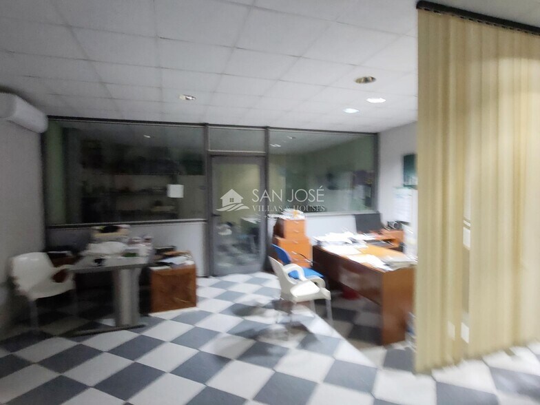 Nave en Aspe en venta - Foto del edificio - Imagen 3 de 9