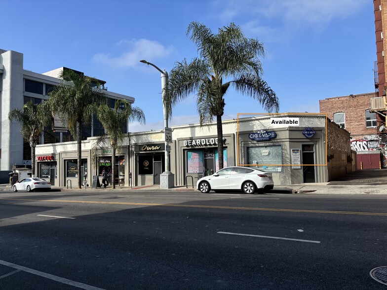 1641-1651 Cahuenga Blvd, Los Angeles, CA en alquiler - Foto del edificio - Imagen 1 de 5