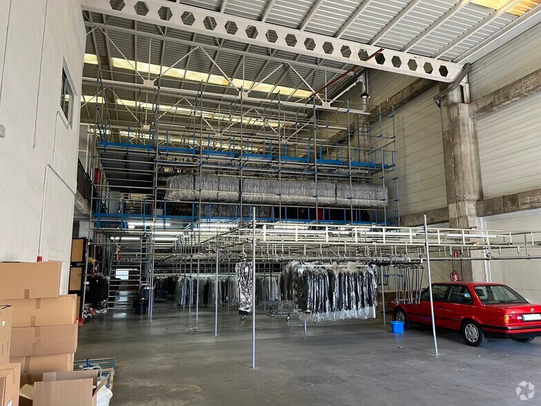 Calle Aeronáutica, 28, Alcorcón, Madrid en venta - Foto del edificio - Imagen 3 de 13