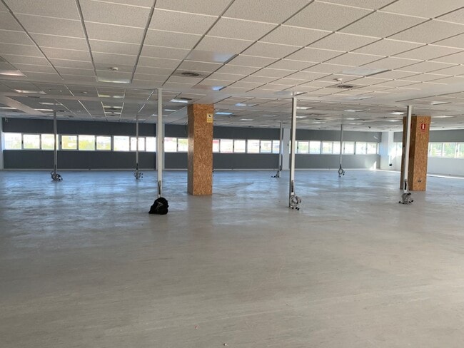 Más detalles de Oficina en alquiler