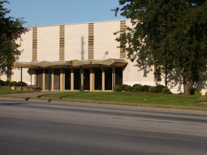 155 S 18th St, Kansas City, KS en alquiler - Foto del edificio - Imagen 1 de 6