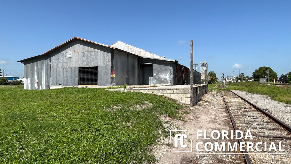 710 NE 2nd Ave, Okeechobee, FL en venta - Foto del edificio - Imagen 1 de 24