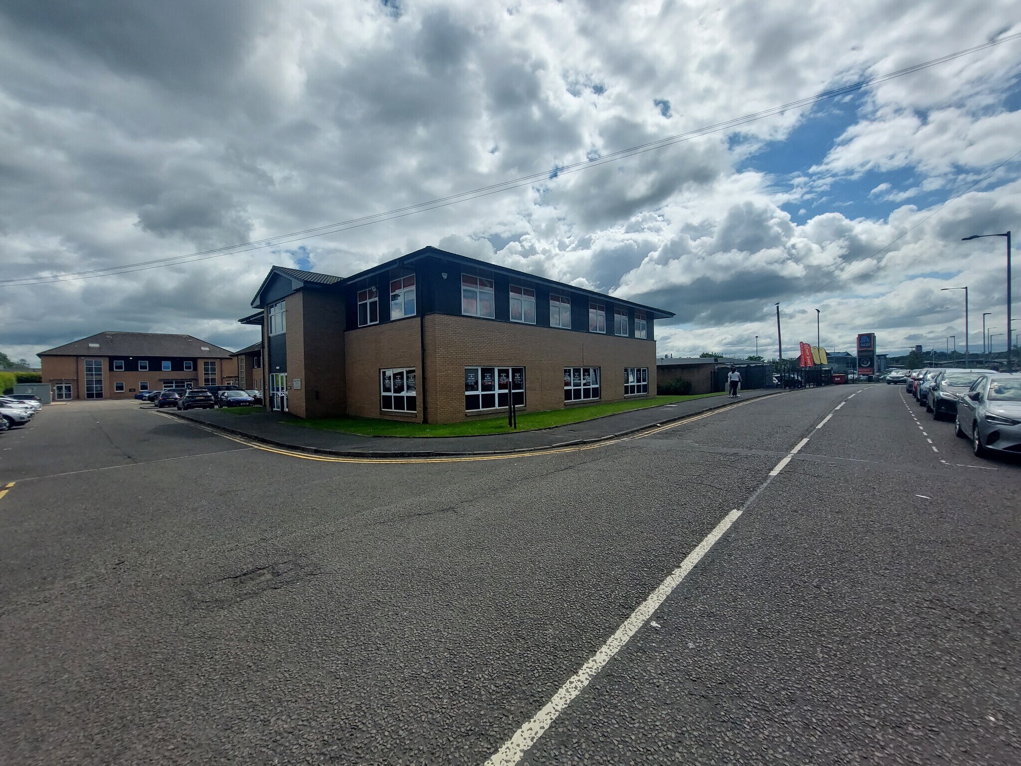 Players Rd, Stirling en alquiler Foto del edificio- Imagen 1 de 4