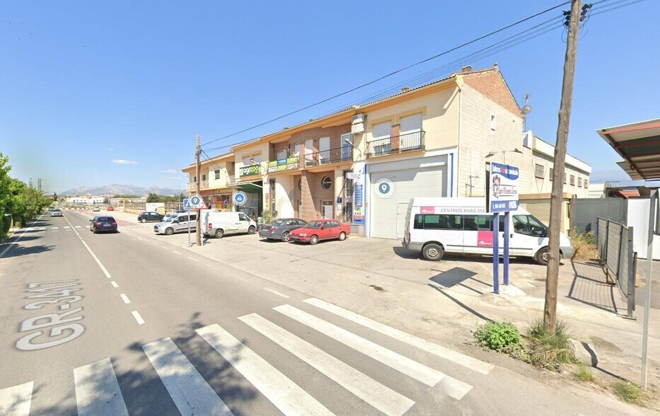 Nave en Atarfe, Granada en venta - Foto del edificio - Imagen 2 de 4