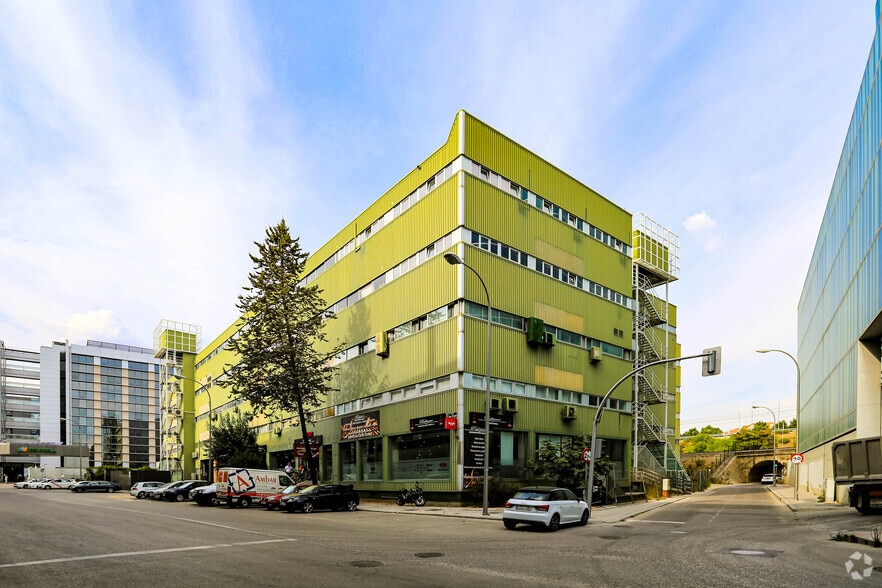 Calle Tomás Redondo, 3, Madrid, Madrid en alquiler - Foto del edificio - Imagen 2 de 4