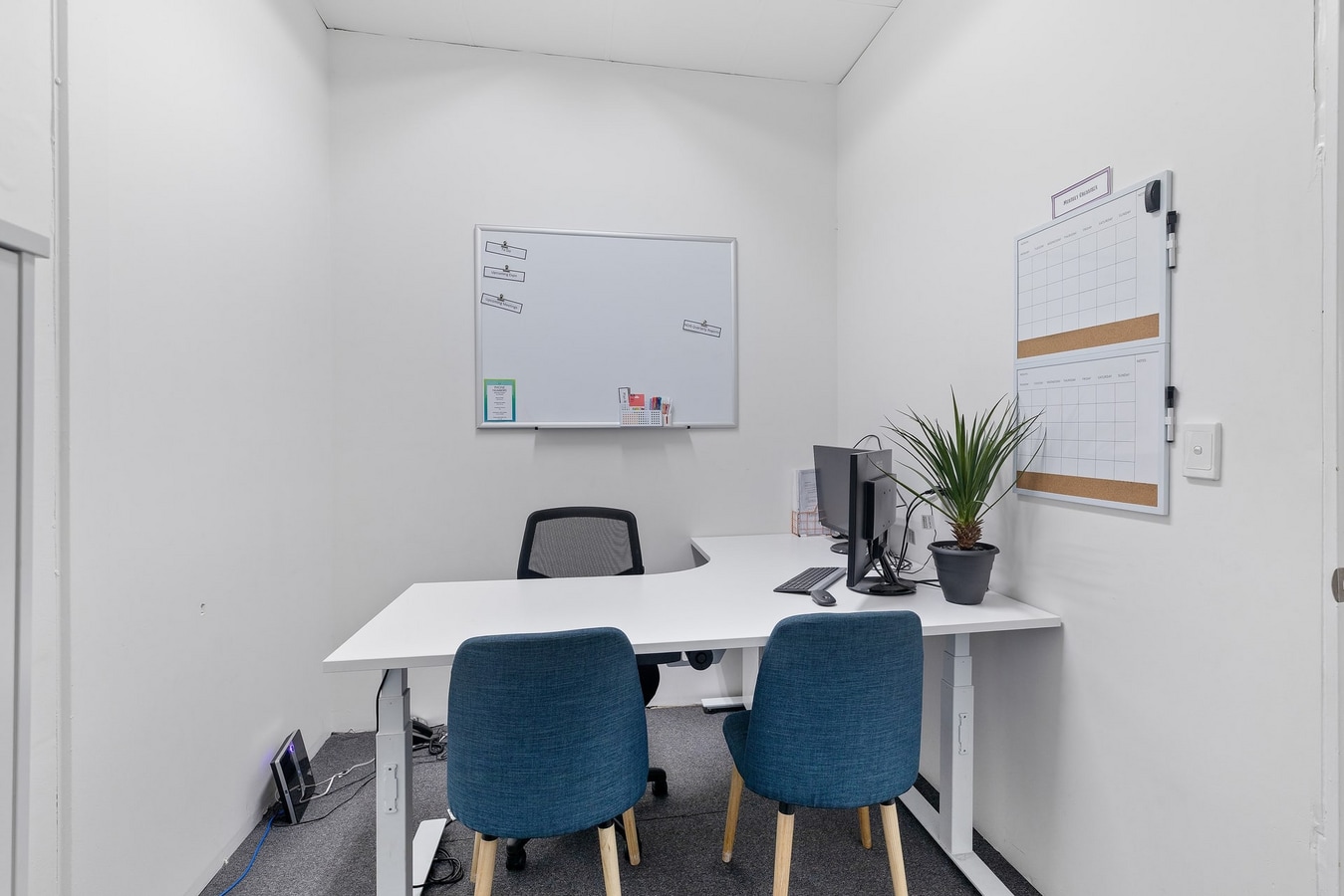 158 Pacific Hwy, Charlestown, NSW 2290 - Unidad 10 -  - Foto del interior - Image 2 of 6
