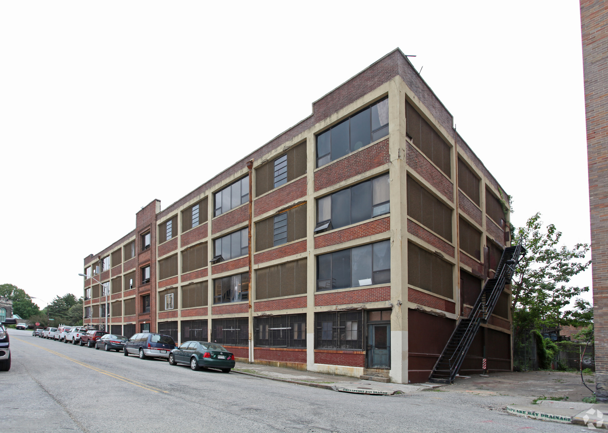 419 E Oliver St, Baltimore, MD en venta Foto del edificio- Imagen 1 de 4