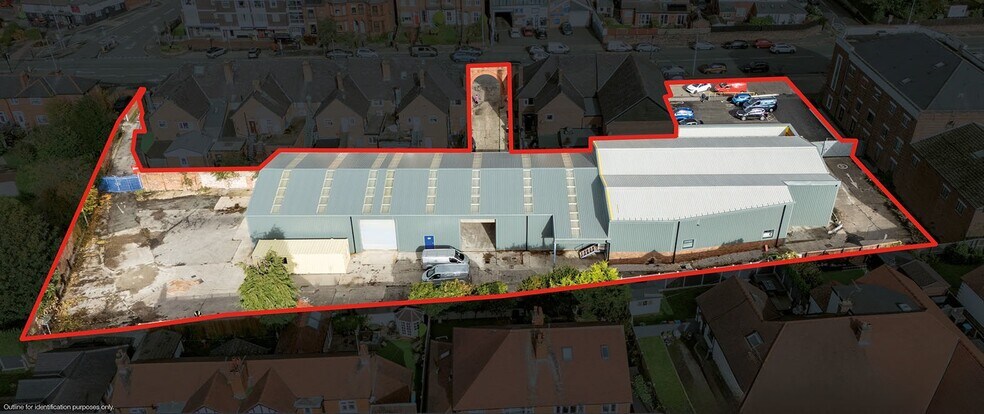 142 Christleton Rd, Chester en venta - Vista aérea - Imagen 2 de 2