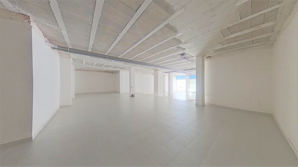 Local en Inca en venta - Foto del edificio - Imagen 1 de 16