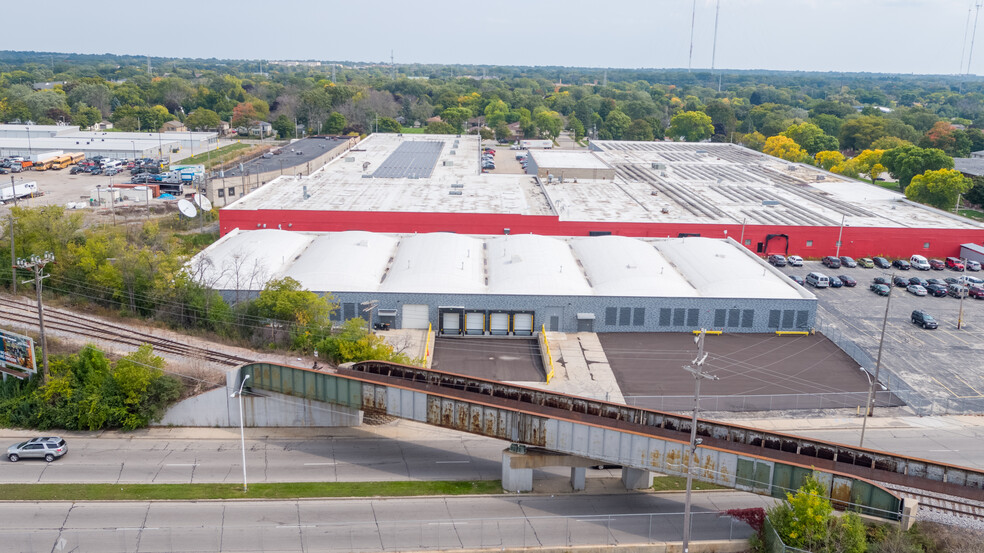 5400 N Teutonia Ave, Milwaukee, WI en venta - Foto del edificio - Imagen 1 de 8