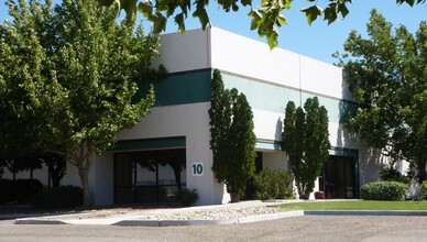 10 Airpark Vista Blvd, Dayton, NV en alquiler Foto del edificio- Imagen 2 de 3