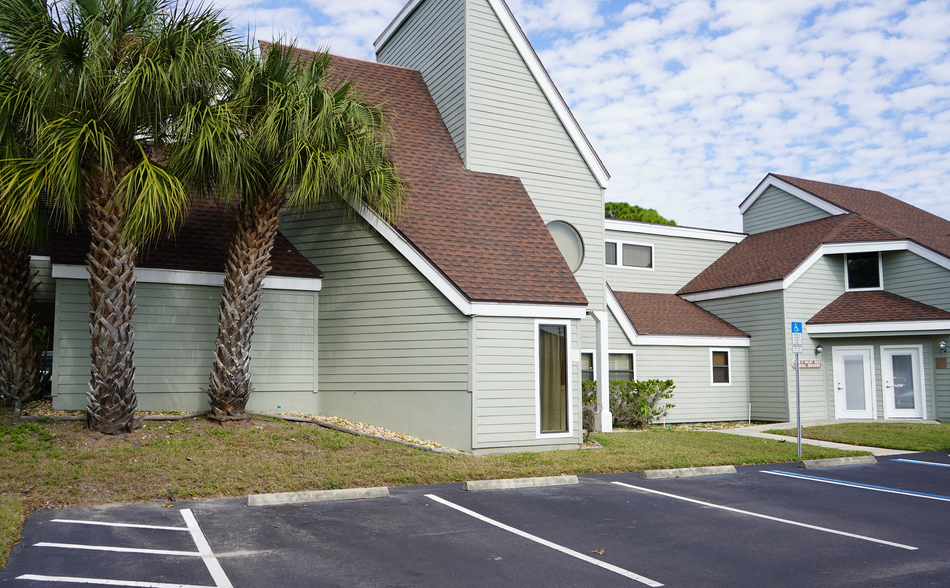 10225 Ulmerton Rd, Largo, FL en alquiler - Foto del edificio - Imagen 2 de 10