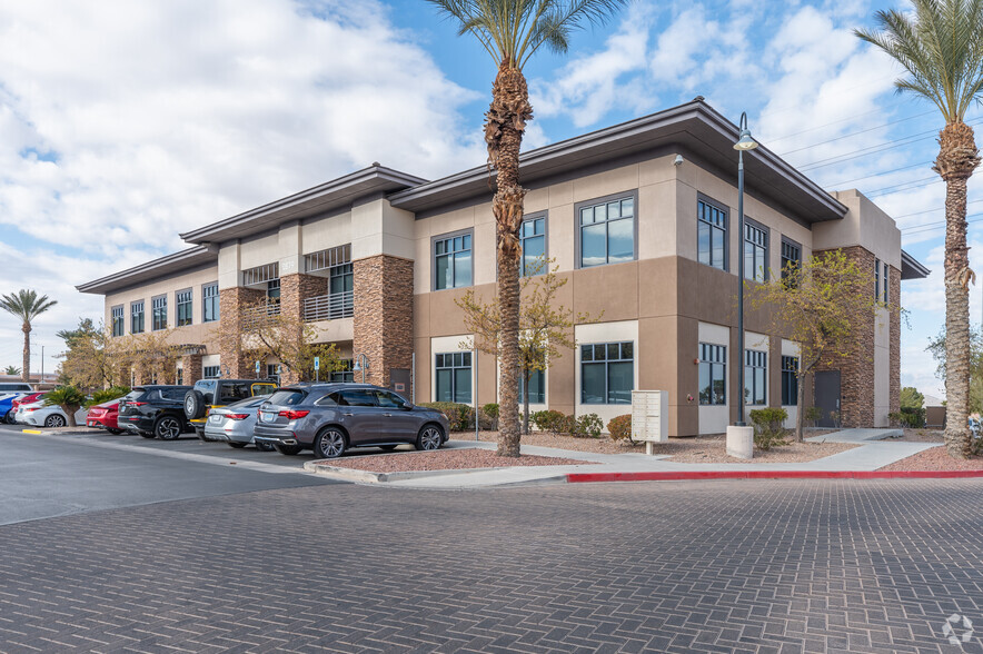 2879 St. Rose Pky, Henderson, NV en alquiler - Foto del edificio - Imagen 1 de 26