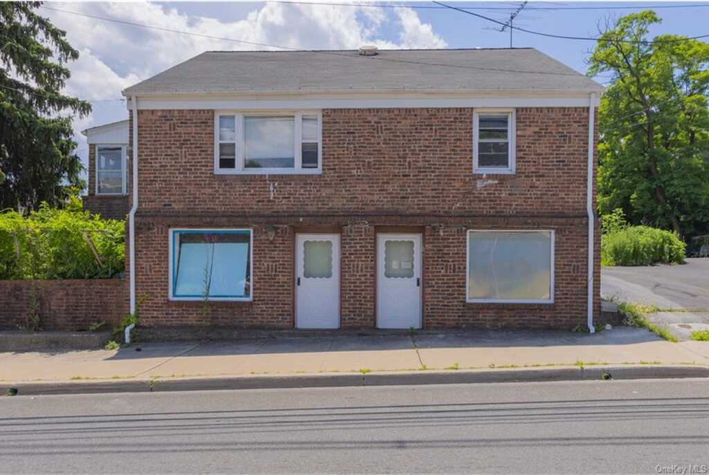 93 E Railroad Ave, West Haverstraw, NY en venta Foto principal- Imagen 1 de 21