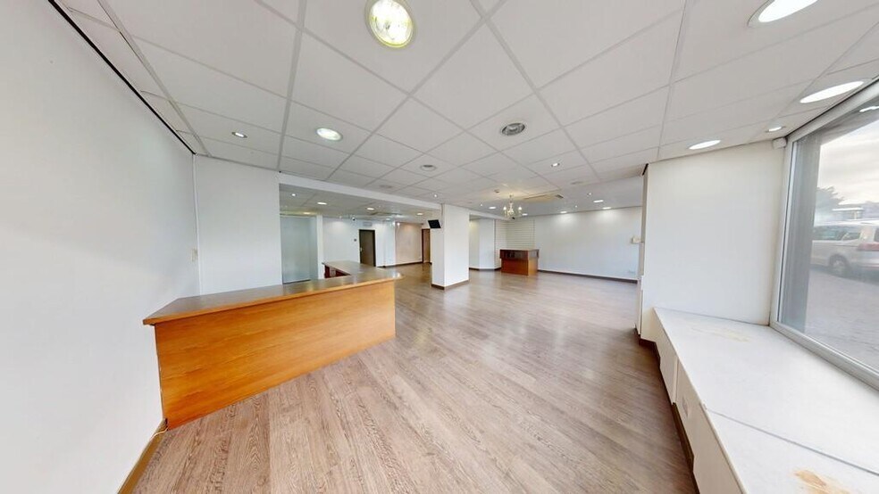 485 Leeds Rd, Bradford en alquiler - Foto del edificio - Imagen 2 de 8