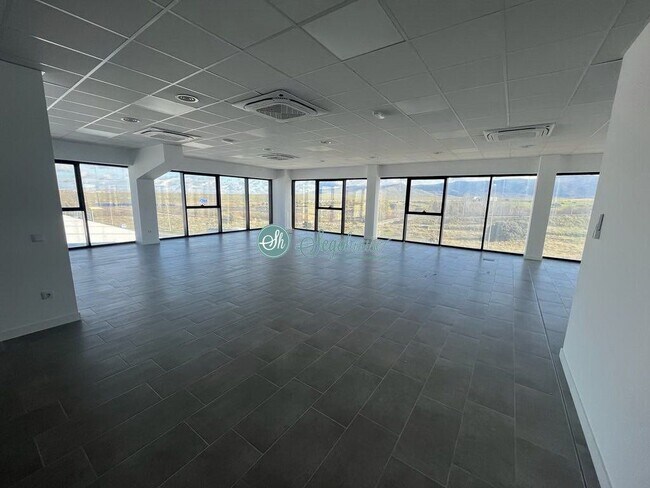 Más detalles de Oficina en alquiler