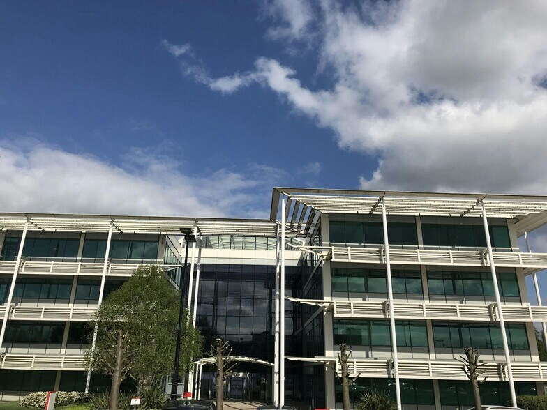 540 Thames Valley Park Dr, Reading en alquiler - Foto del edificio - Imagen 1 de 10