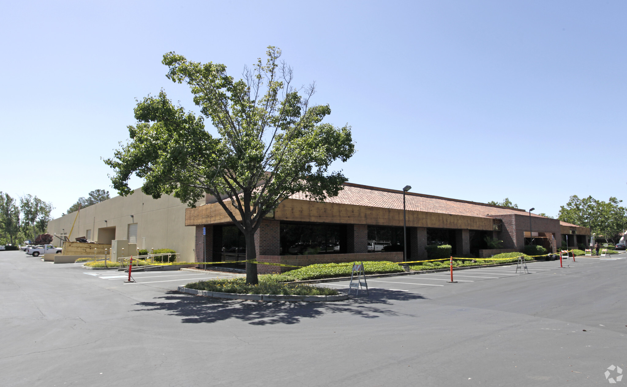 3400-3450 W Warren Ave, Fremont, CA en venta Foto principal- Imagen 1 de 14