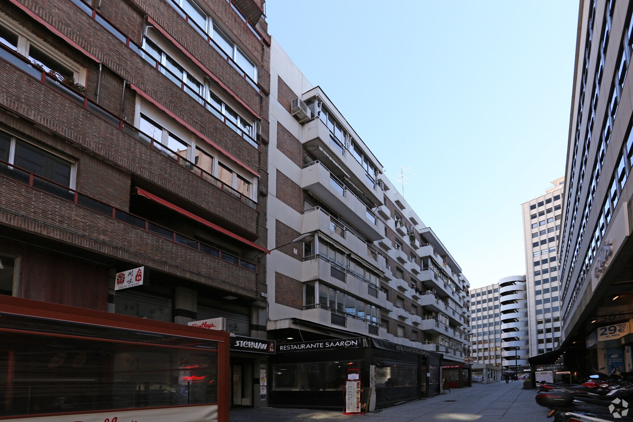 Calle Santa María Micaela, 4, Madrid, Madrid en venta Foto principal- Imagen 1 de 1