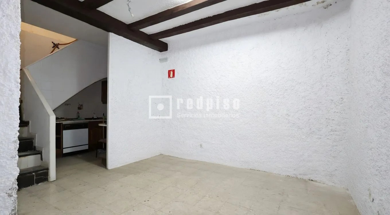 Madrid, MAD 28010 - - - Foto del interior - Image 2 of 5