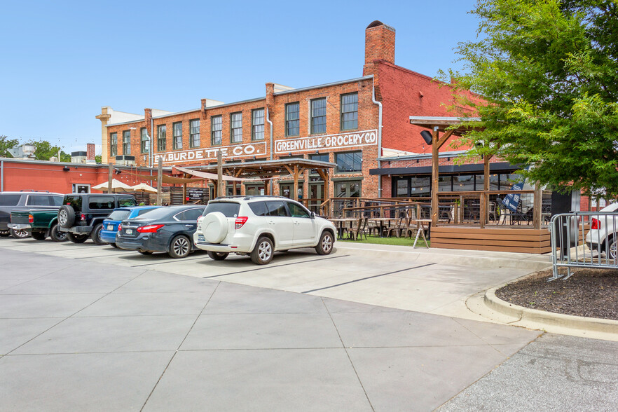 128 Curtis St, Simpsonville, SC en alquiler - Foto del edificio - Imagen 2 de 9