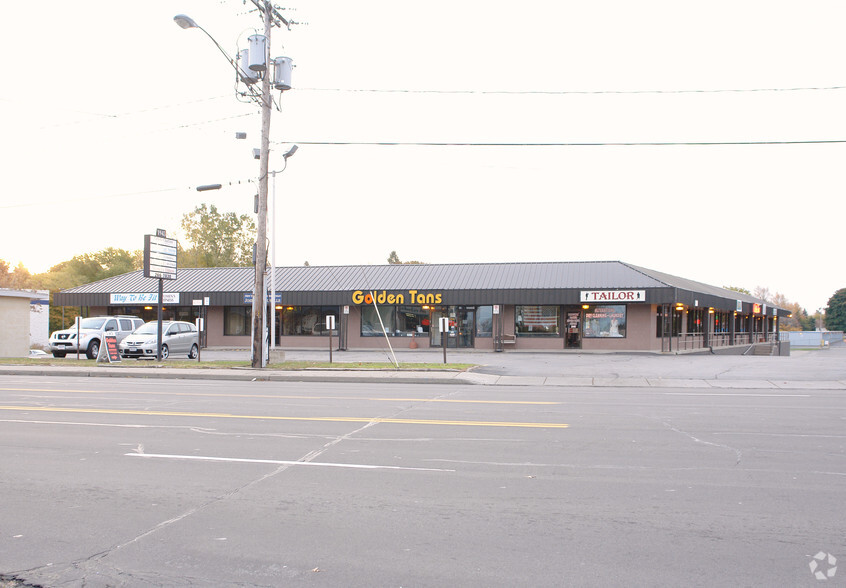 1945 E Ridge Rd, Rochester, NY en alquiler - Foto del edificio - Imagen 2 de 4