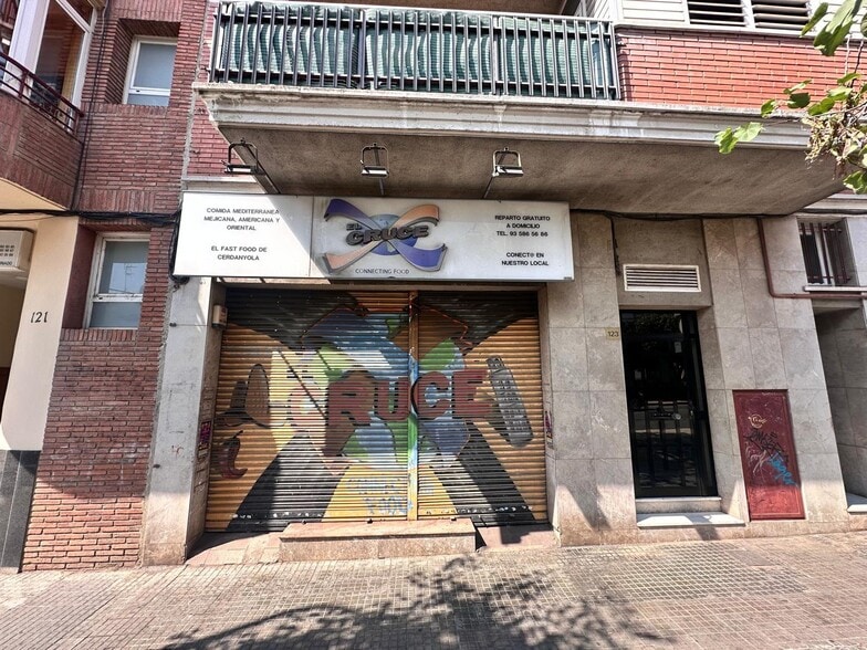 Edificio residencial en Cerdanyola del Vallès, Barcelona en venta - Foto del edificio - Imagen 1 de 4