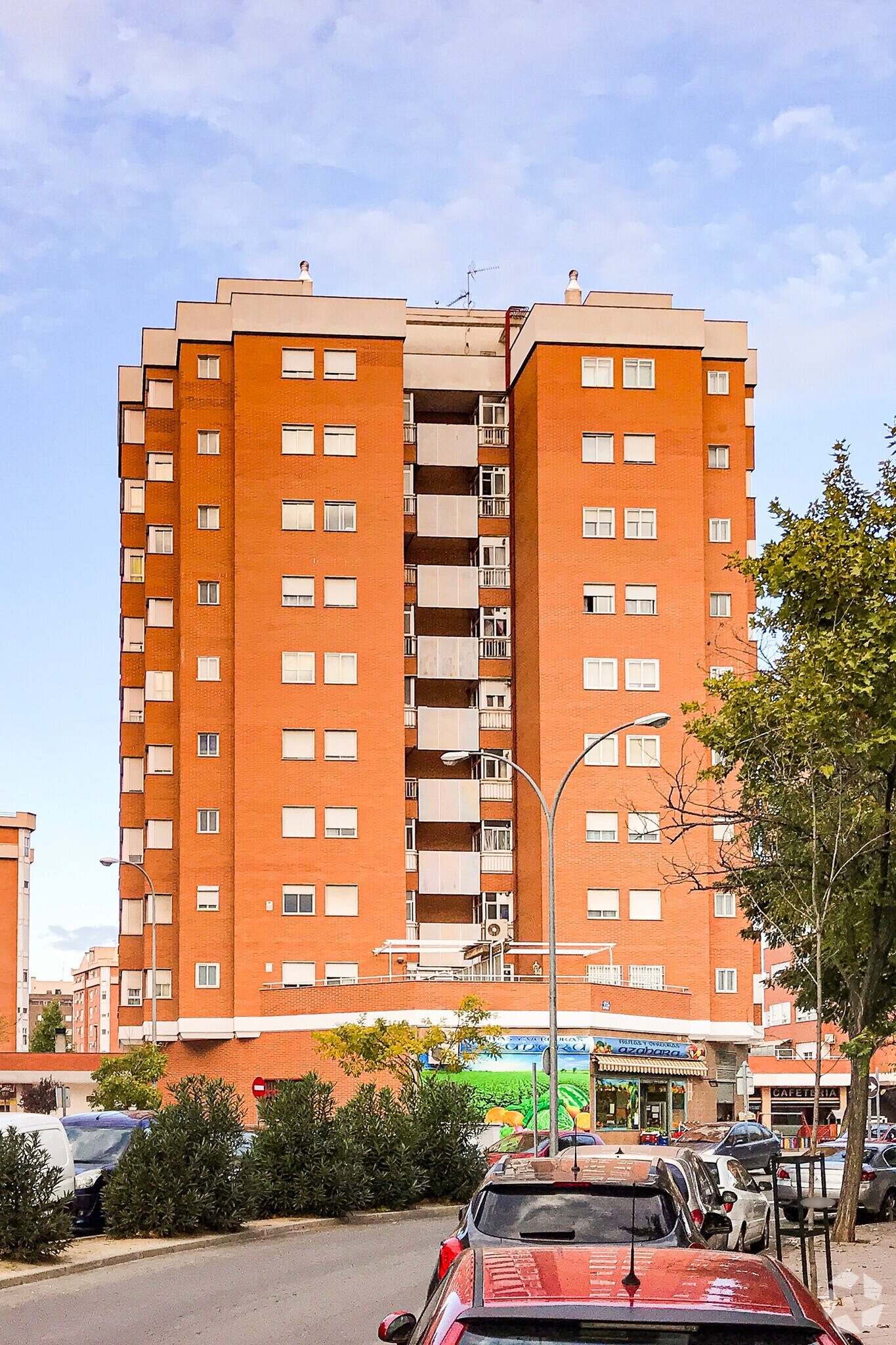 Calle Gabriela Mistral, 8, Fuenlabrada, Madrid en venta Foto del edificio- Imagen 1 de 1