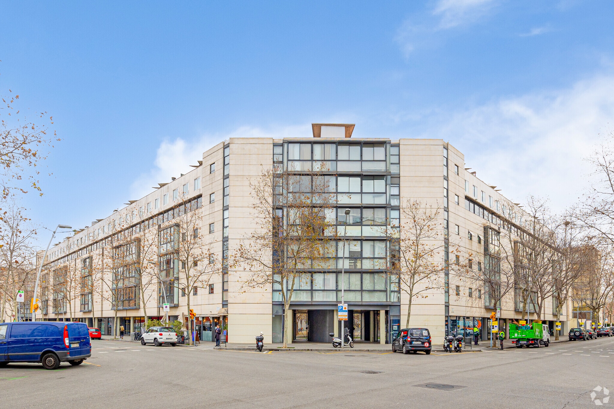 Edificio residencial en Barcelona, Barcelona en venta Foto principal- Imagen 1 de 14