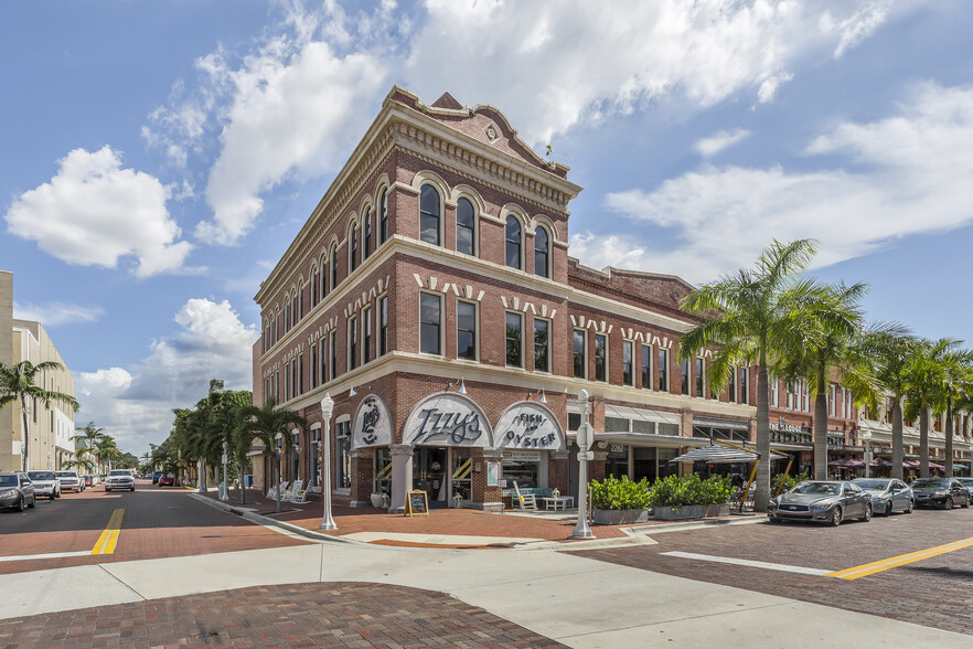 1500 Jackson St, Fort Myers, FL en alquiler - Foto del edificio - Imagen 1 de 11