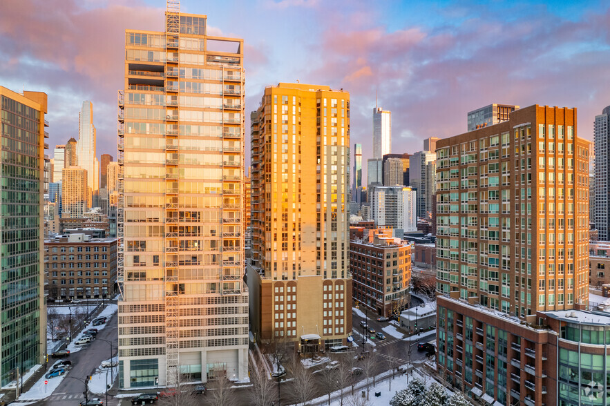 458 W Ontario St, Chicago, IL en alquiler - Foto del edificio - Imagen 3 de 3