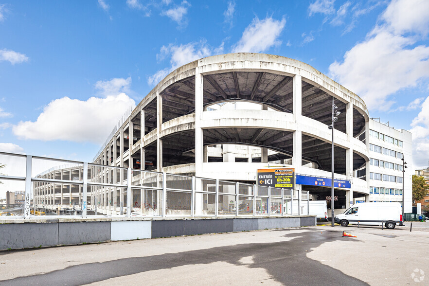 207-215 Rue D'Aubervilliers, Paris en alquiler - Foto del edificio - Imagen 3 de 4