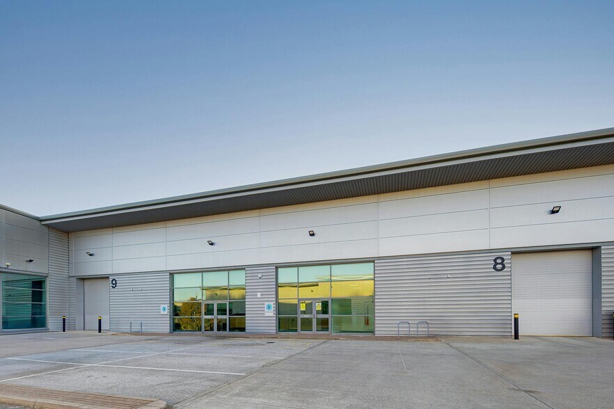 Europa Blvd, Warrington en alquiler - Foto del edificio - Imagen 1 de 10