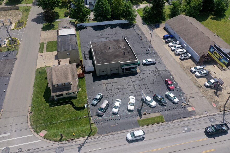 5317 Mahoning Ave, Youngstown, OH en venta - Foto del edificio - Imagen 2 de 2