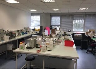 Avenue Des Frenes, Montigny-le-Bretonneux en venta Foto del interior- Imagen 1 de 2